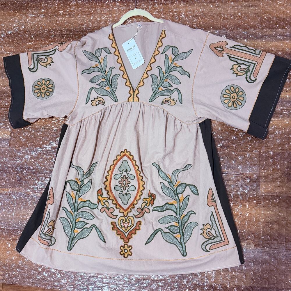 Joiemont Womens Sz Small Oversized Embroidered Babydoll Dress VNeck & 3/4 sleeve